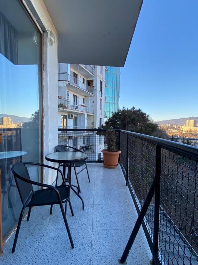 Kobi Apartments Тбилиси Экстерьер фото